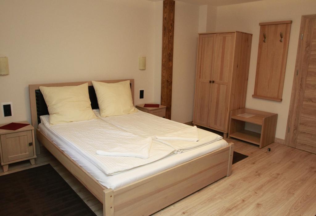 Pensjonat Lido Antonin  Kamer foto